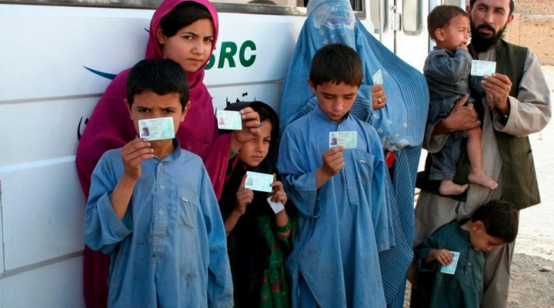 پاکستان میں مقیم 13 لاکھ افغان مہاجرین کی رجسٹریشن کا عمل مکمل