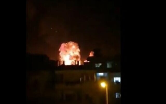 دمشق ائیر پورٹ پر اسرائیل کے فضائی حملے میں ٹرمنل کی ایک عمارت تباہ