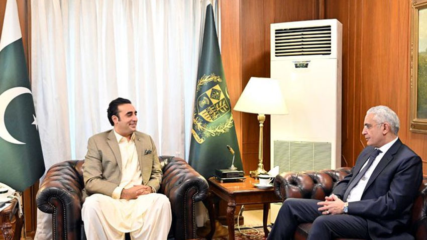 پاکستان میں مصر کے سفیر کی بلاول بھٹو سے ملاقات،عالمی امور پر تبادلہ خیال