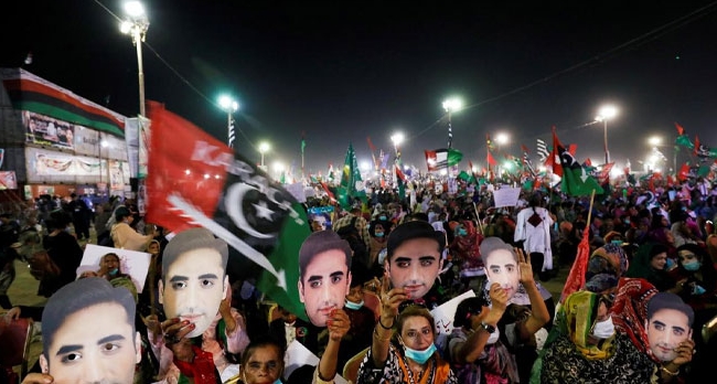 سندھ بلدیاتی انتخابات، پاکستان پیپلزپارٹی کا دمادم مست قلندر