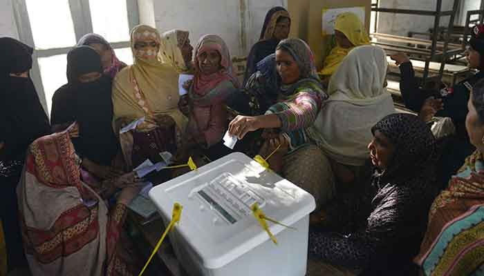 پنجاب میں 20 نشستوں پر ضمنی انتخابات پر پولنگ کا وقت ختم،ووٹوں کی گنتی شروع