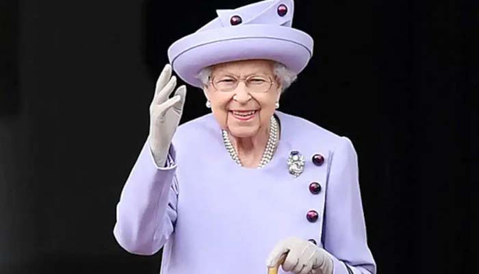 ملکہ برطانیہ 96 سال کی عمر میں انتقال کر گئیں