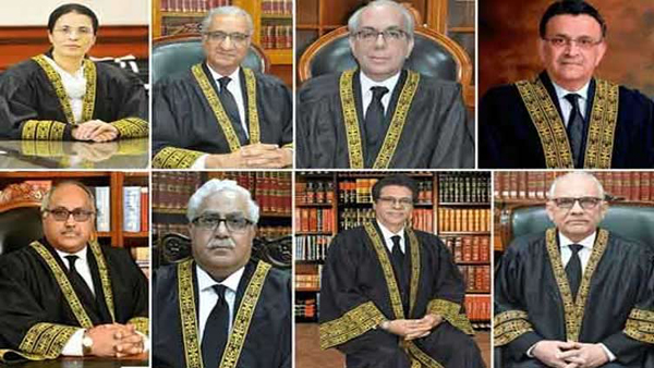 چیف جسٹس سمیت 8 ججزکیخلاف سپریم جوڈیشل کونسل میں ریفرنس دائر