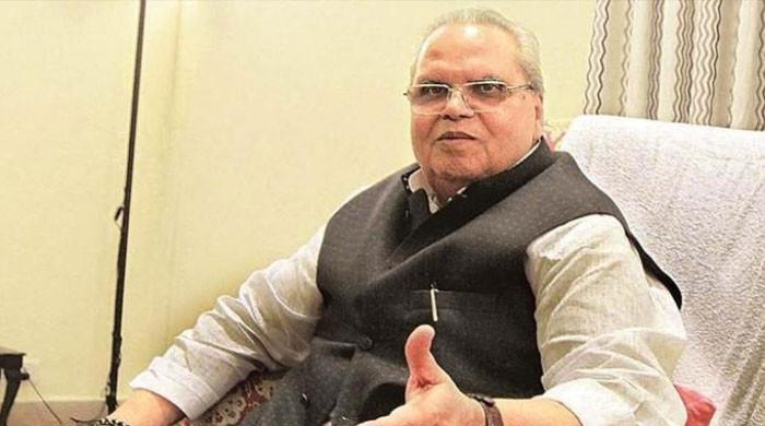 مقبوضہ کشمیر کے سابق گورنر ستیہ پال کو سی بی آئی نے طلب کرلیا
