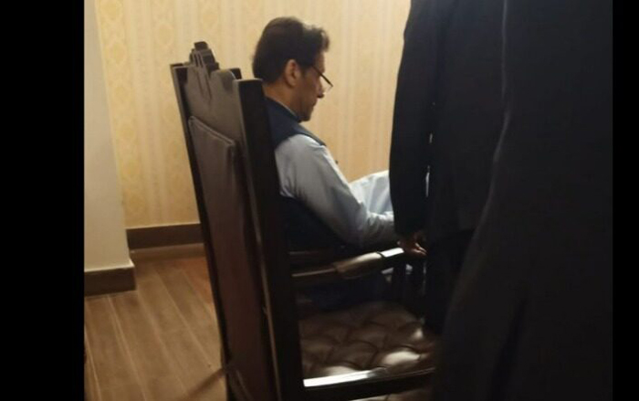 میرے ساتھ مسعود چپڑاسی والا کام نہ ہو، عمران خان