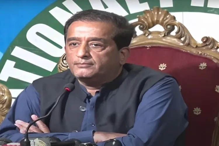 ملک امین اسلم نے تحریک انصاف چھوڑنے کا اعلان کردیا