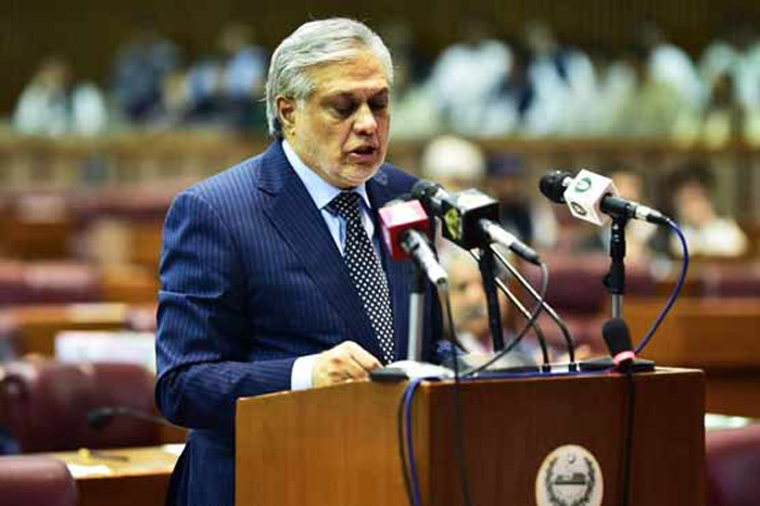 14 ہزار 460 ارب روپے کا بجٹ قومی اسمبلی میں پیش