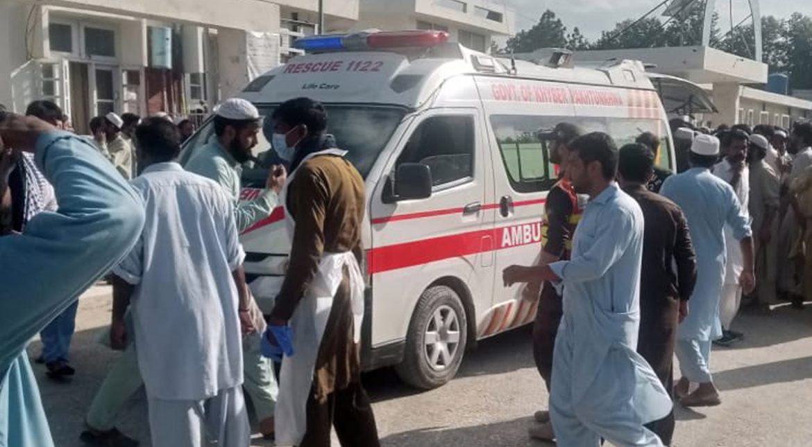 جمعیت علمائے اسلام کے کنونشن میں دھماکا، 30 افراد جاں بحق
