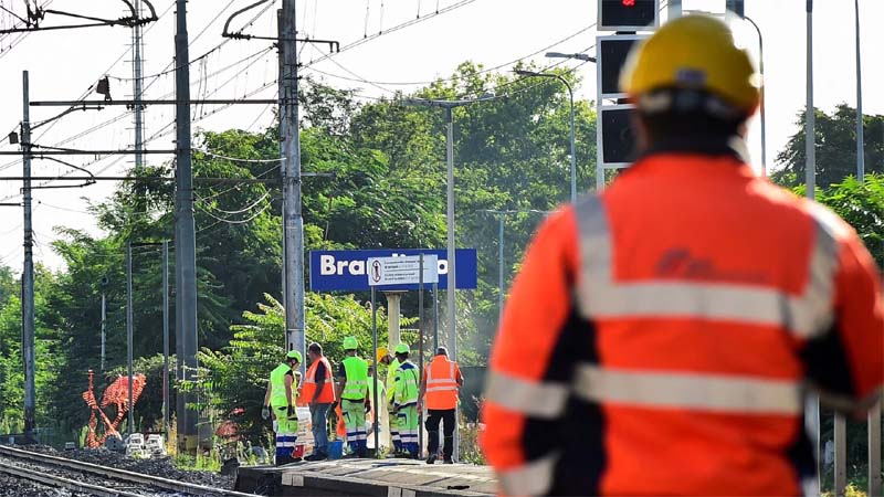اٹلی میں تیز رفتار ٹرین نے 5 مزدور کچل ڈالے