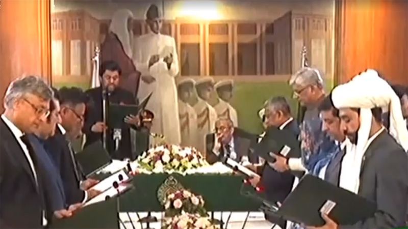 سندھ کی 10 رکنی نگران کابینہ نے حلف اٹھا لیا