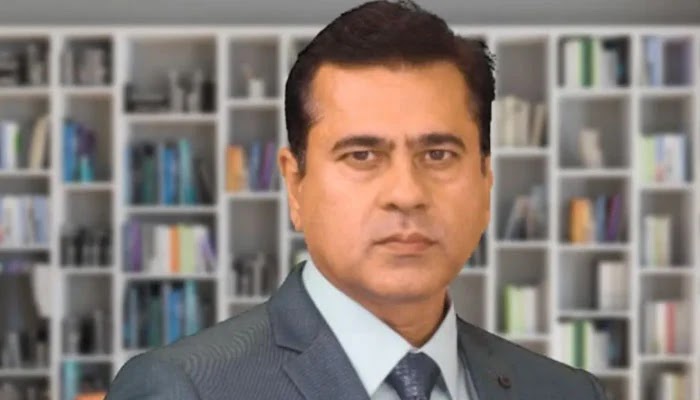 صحافی عمران ریاض بازیاب ،گھر پہنچ گئے