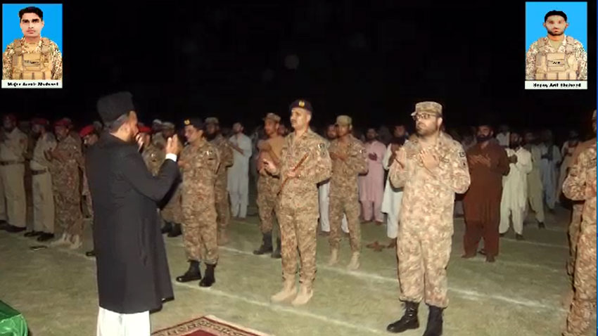 میرانشاہ کے شہداءمیجر عامر عزیز اور سپاہی محمد عارف کی نماز جنازہ ادا