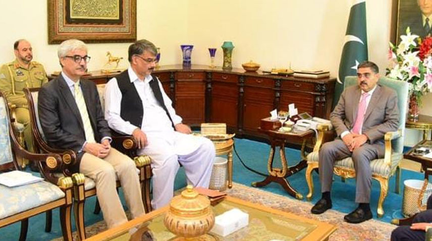 پاکستان حق خودارادیت کی جدوجہد میں کشمیری بھائیوں اور بہنوں کے ساتھ کھڑا ہے، نگران وزیراعظم