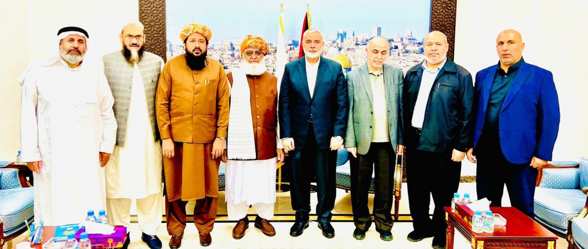 مولانا فضل الرحمان کی قطر میں حماس کے رہنماؤں اسماعیل ہانیہ اور خالد مشعل سے ملاقات
