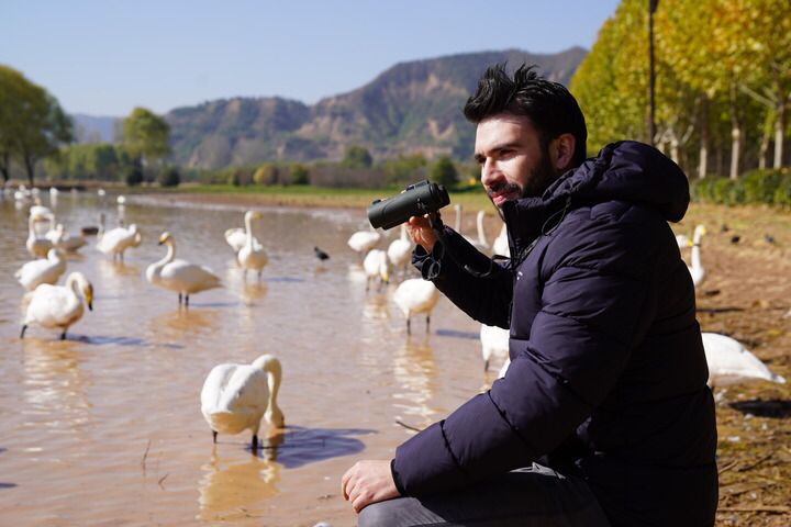 چین میں مہاجر پرندوں کے تحفظ کی کوششوں میں پاکستانی طالب علم کا اہم کردار