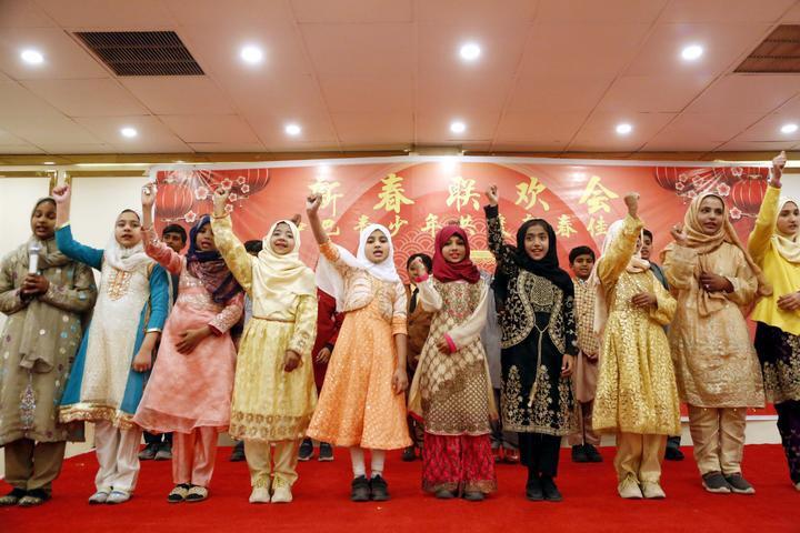 پاکستانی اور چینی بچوں نے چین کا نیا سال خوشی اور یکجہتی کے ساتھ منایا