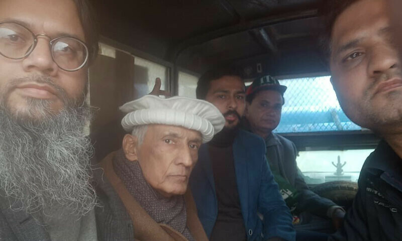 سابق گورنر پنجاب میاں اظہر لاہور سے گرفتار