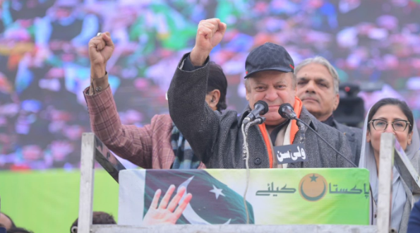 مجھ سے کیا دشمنی تھی جو ہتھکڑیاں لگائیں  ،  نوازشریف