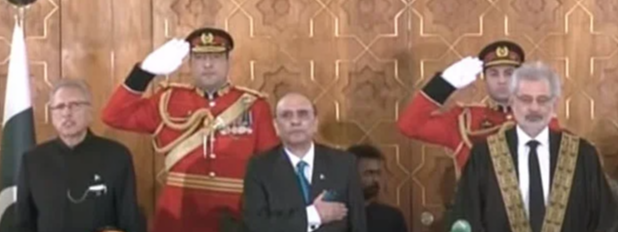 آصف علی زرداری نے صدر کے عہدے کا حلف اٹھا لیا