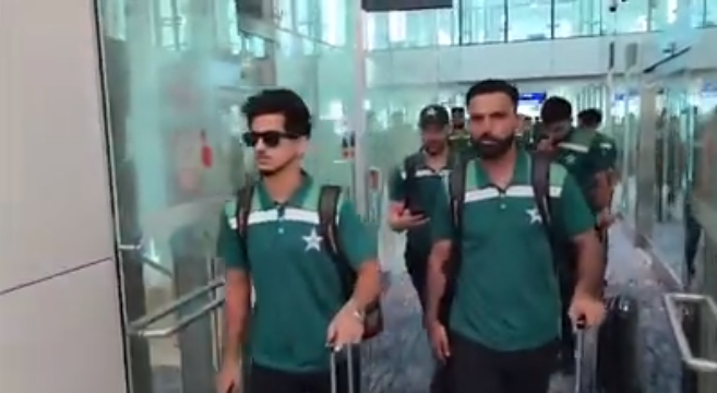 قومی کرکٹ ٹیم دورہ آئرلینڈ پر روانہ