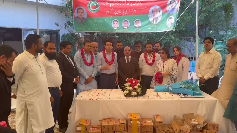سردار محمد لطیف خان کھوسہ کے گھرپر شوگرفری پاکستان پروگرام کیمپ کاانعقاد