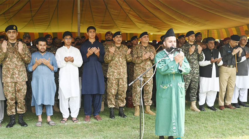 شمالی وزیرستان میں شہید ہونے والے فوجی جوانوں کی نماز جنازہ ادا