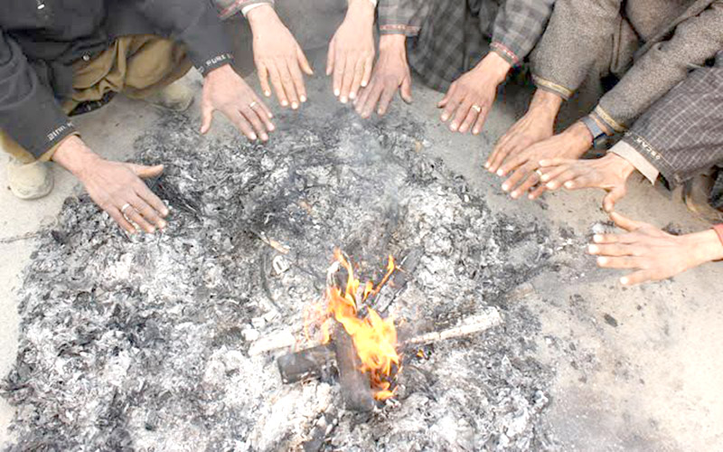 ملک میں سردی کی شدت بڑھ گئی، سکردو میں پارہ منفی 6 ڈگری تک پہنچ گیا