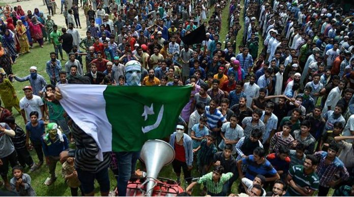 کشمیری کل یوم الحاق پاکستان منائیں گے