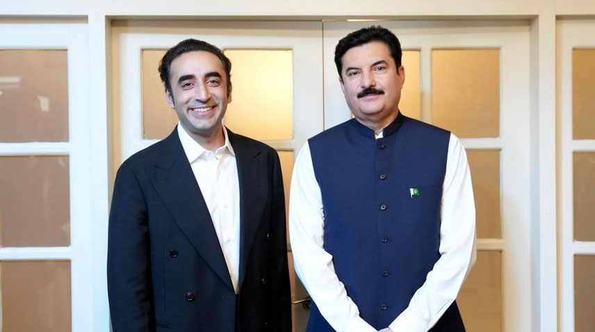 گورنر خیبرپختونخوا کی بلاول بھٹو سے ملاقات، سیاسی صورتحال پر تبادلہ خیال