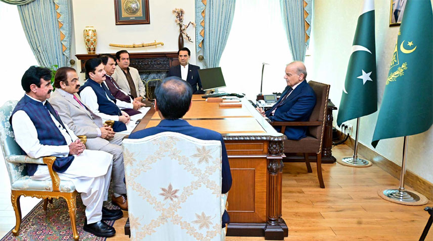 گورنر خیبر پختونخوا کی وزیر اعظم کو سوات کے المناک واقعے پر بریفنگ