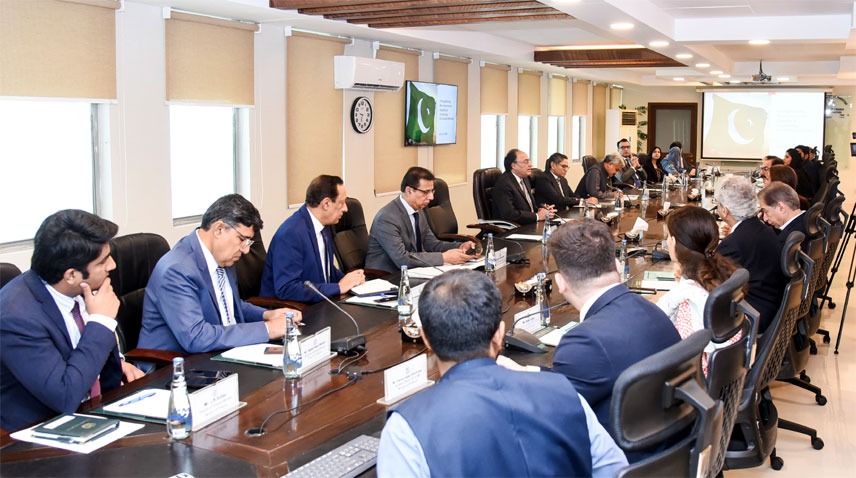 پاکستان معاشی ترقی کے سفر کو آگے بڑھائے گا، وزیر خزانہ