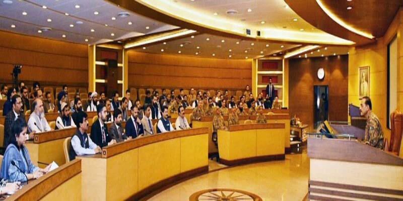 ’فتنہ الخوارج‘ اور ’فتنہ الہندوستان‘ جیسے عناصر بھارت کی ہائبرڈ وار کے مہرے بنے ہوئے ہیں، فیلڈ مارشل