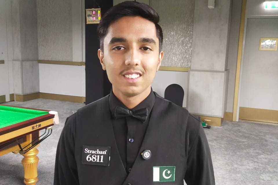 پاکستانی کیوئسٹس کی عالمی اسٹیج پر دھوم، محمد آصف سیمی فائنل اور حسنین اختر فائنل میں پہنچ گئے