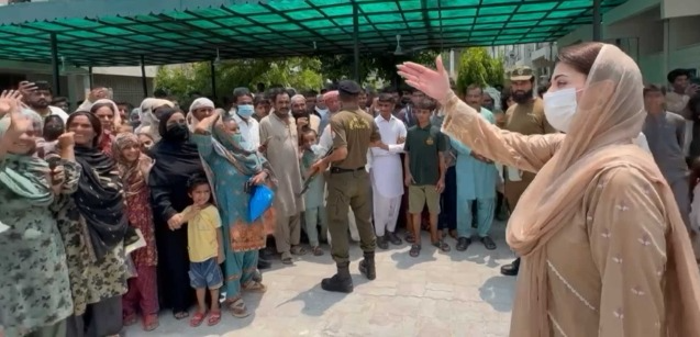 وزیر اعلیٰ پنجاب کے حکم پر ڈسٹرکٹ ہیڈ کوارٹرز ہسپتال پاکپتن کا ایم ایس اور سی ای او گرفتار