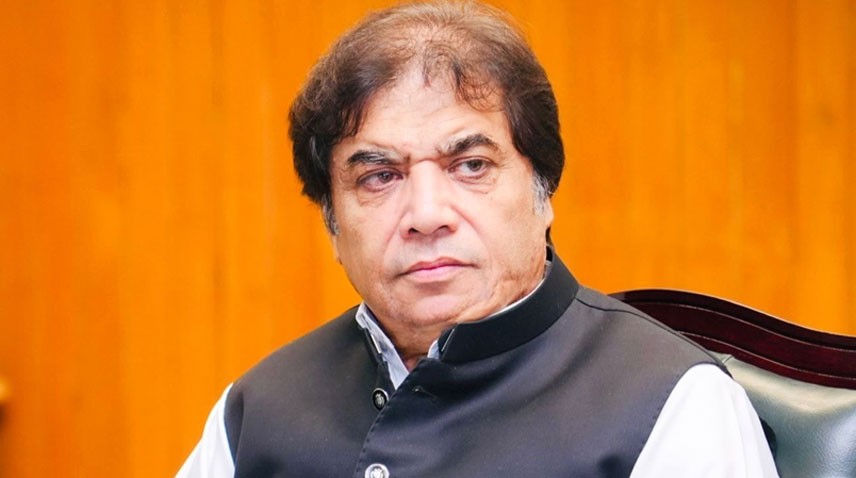 حنیف عباسی پاکستان ریلوے کو تبدیل کرنے کیلئے پرعزم
