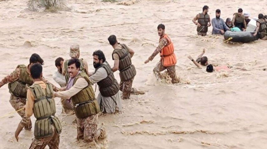پنجاب کے سیلاب زدہ علاقوں میں مسلح افواج کی امدادی کارروائیاں جاری