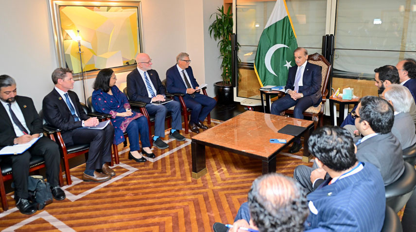 پولیو کا مکمل خاتمہ پاکستان کی اعلیٰ ترین ترجیحات میں شامل ہے، وزیراعظم