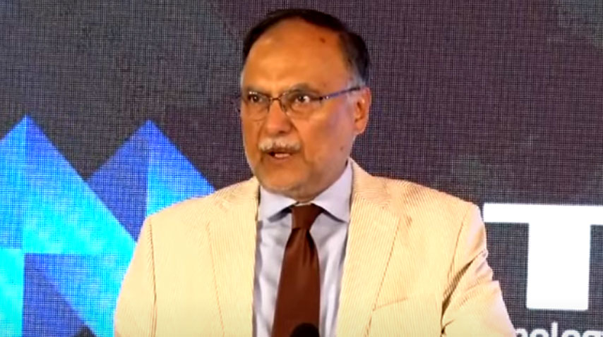 احسن اقبال بنگلہ دیش کی نئی حکومت کی تقریبِ حلف برداری میں شرکت کریں گے