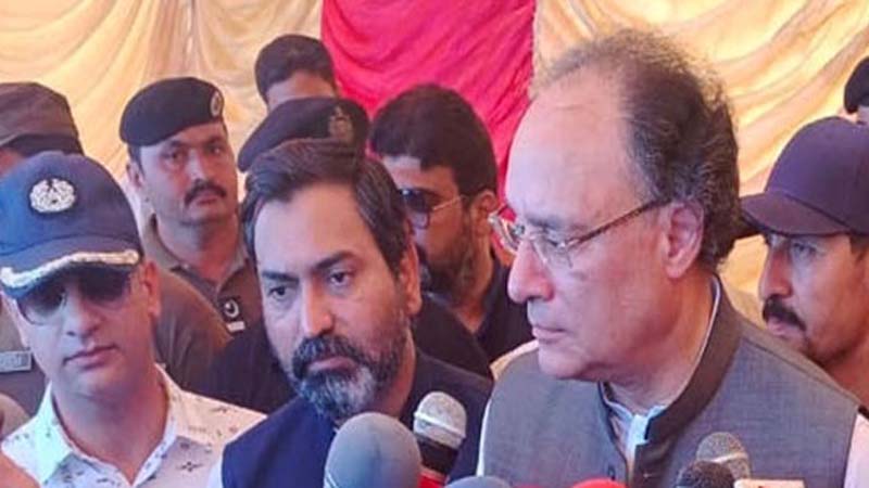حکومت سیلاب سے متاثرہ خاندانوں کی امداد کے لیے پرعزم ہے: اورنگزیب
