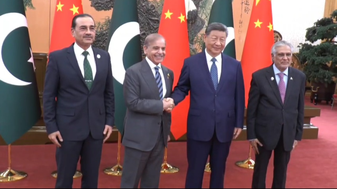 وزیراعظم اور چینی صدر کی ملاقات، علاقائی امور پر تبادلہ خیال