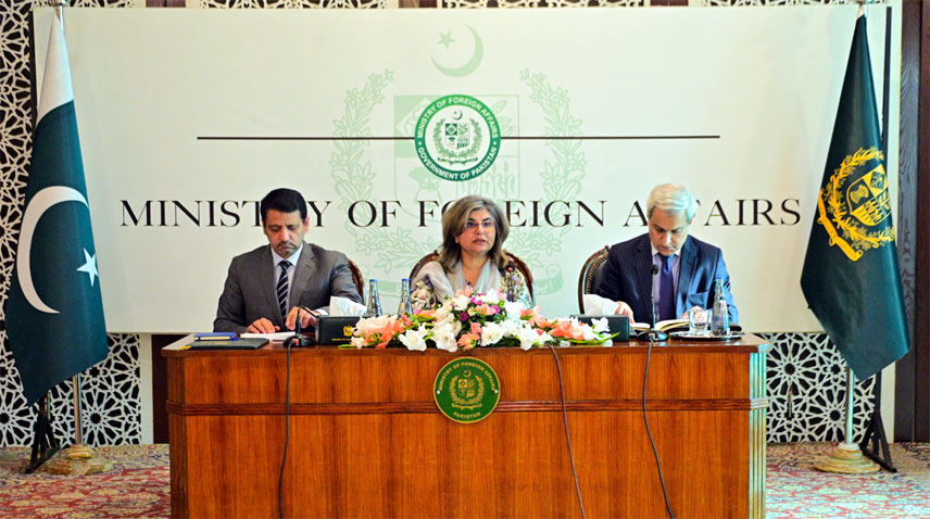 پاکستان اپنی سرحدی خودمختاری کے تحفظ کے لیے پرعزم ہے: خارجہ سیکریٹری آمنہ بلوچ