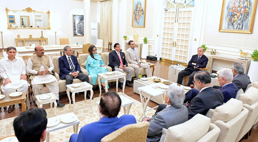 وزیراعظم سے چیئرمین پیپلز پارٹی بلاول بھٹو زرداری کی ملاقات، ملکی سیاسی صورتحال پر تبادلہ خیال