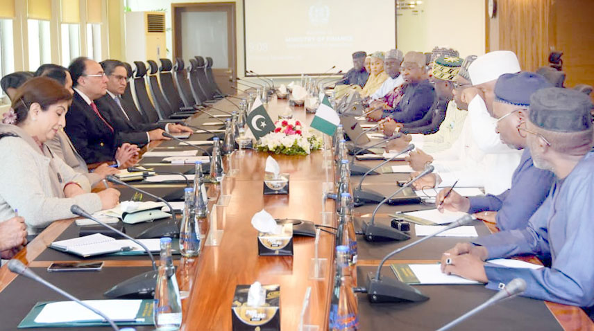 وزیر خزانہ کا کان کنی، توانائی اور صنعت میں بزنس ٹو بزنس تعاون بڑھانے کا عزم