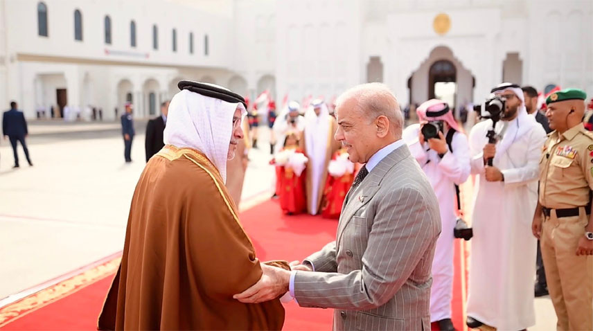 وزیراعظم 2 روزہ دورے پر بحرین کے دارالحکومت منامہ پہنچ گئے