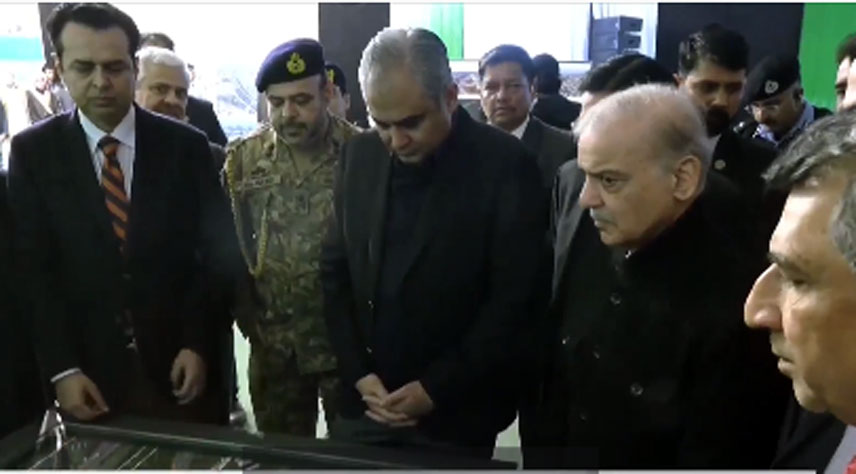 وزیراعظم محمد شہباز شریف نے اقبال فلائی اوور کا افتتاح کر دیا