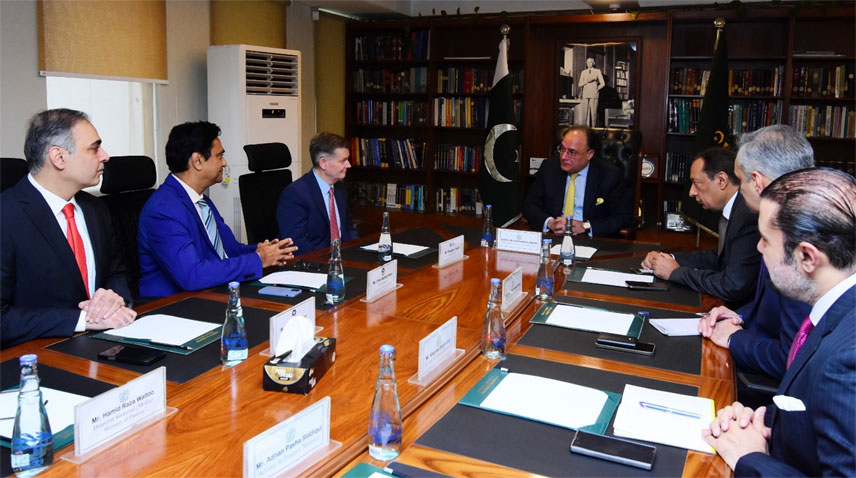 ملک میں ڈیجیٹلائزیشن کی قومی مہم اعلیٰ سطح پر بھرپور رفتار کے ساتھ آگے بڑھ رہی ہے، وزیر خزانہ