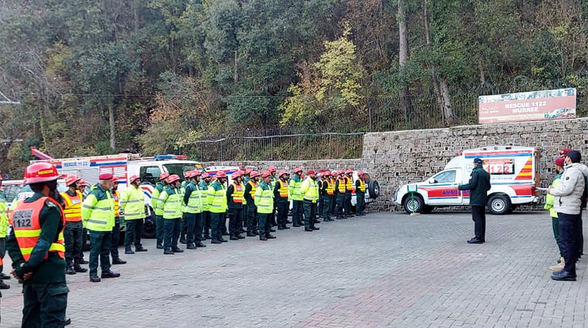 ریسکیو 1122نے سردی کی متوقع لہر کے پیش نظر مری میں ہائی الرٹ کردیا