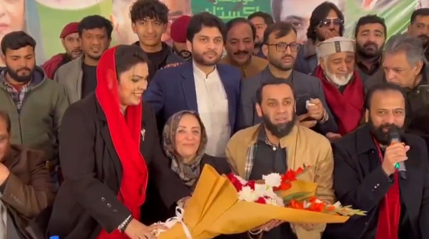 حکومت عوامی فلاح کو ترجیح دے رہی ہے:وزیر اطلاعات