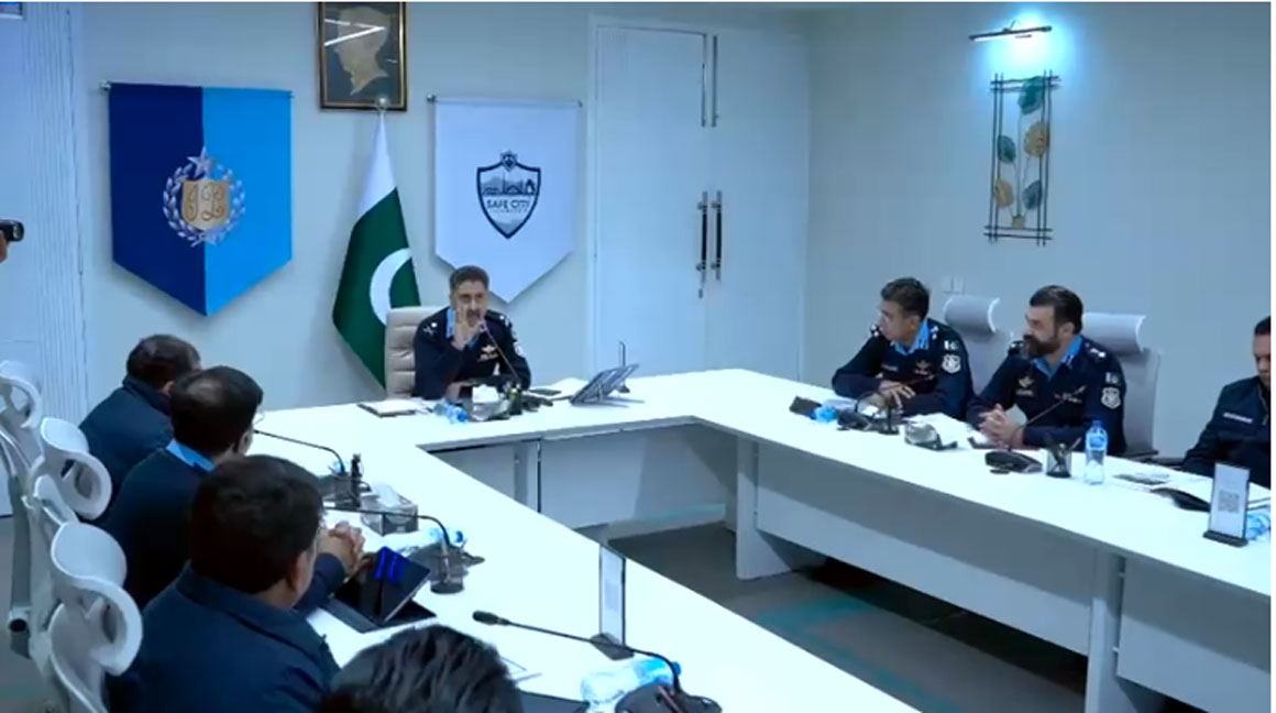 آئی جی اسلام آباد کی پتنگ بازی،جرائم پیشہ عناصر کے خلاف کارروائیاں تیز کرنے کی ہدایت