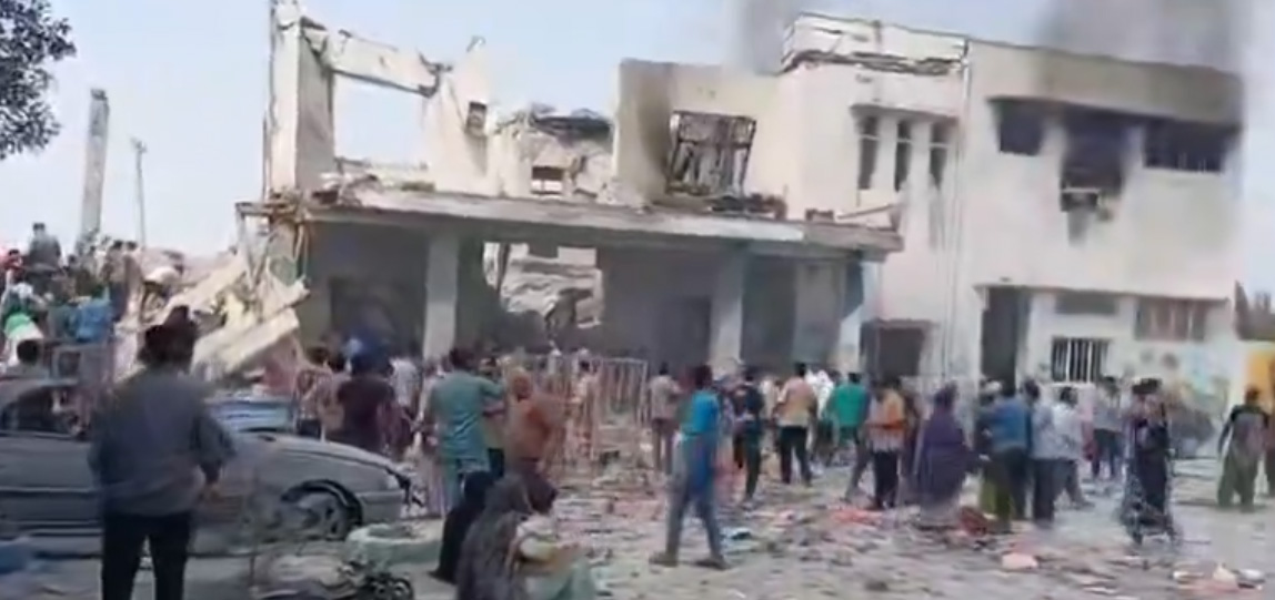 ایران کے شہر مناب میں اسرائیل کا لڑکیوں کے اسکول پر حملہ ، 53 طالبات شہید